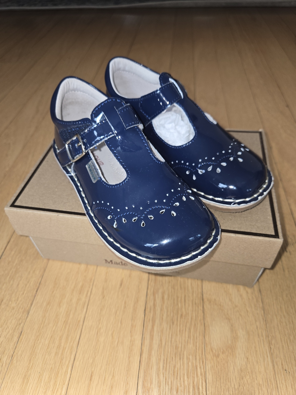 Girls L'Amour Navy Patent Leather Mary Janes